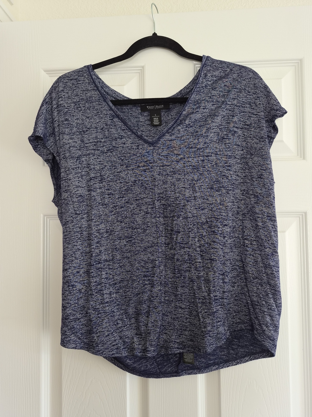 White House Black Market Blue Heathered V-Neck Short Sleeve Top